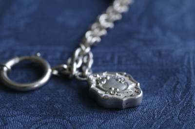 シルバーウォッチチェーンネックレス　チャーム　フランス　イギリス アンティークストリュフ