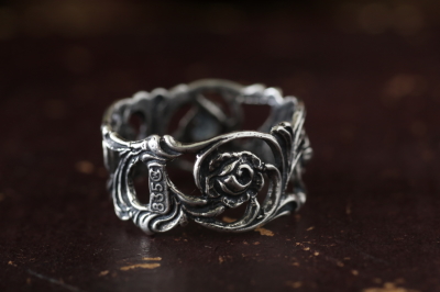 ヴィンテージシルバーミニナプキンリング　エタニティリング　バラ　ドイツ　アンティークストリュフ