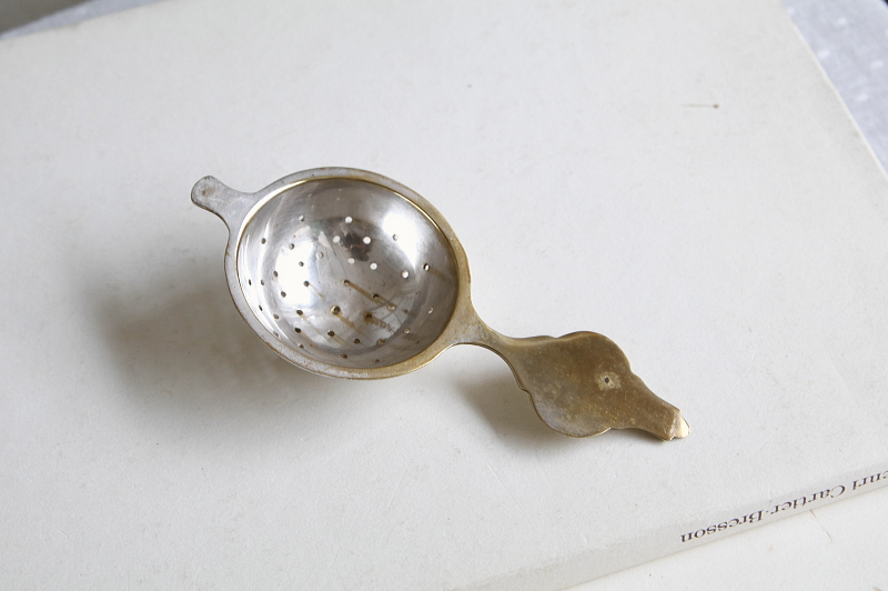 ホテルウェアティーストレーナー　フランス　アンティークストリュフ