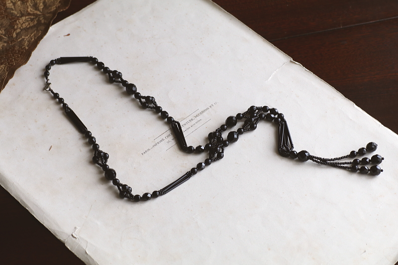 フレンチジェット　フリンジネックレス　イギリス　アンティークストリュフ