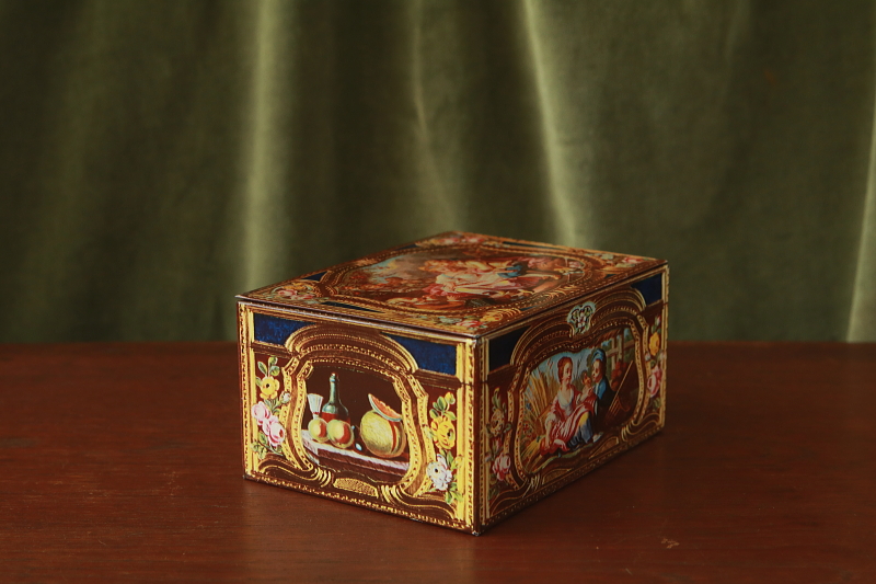 フレンチスナッフボックス型ビスケット缶　イギリス　アンティークストリュフ