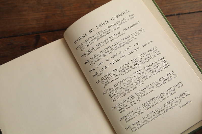 ルイス・キャロルの物語　シルヴィーとブルーノ　イギリス アンティークストリュフ