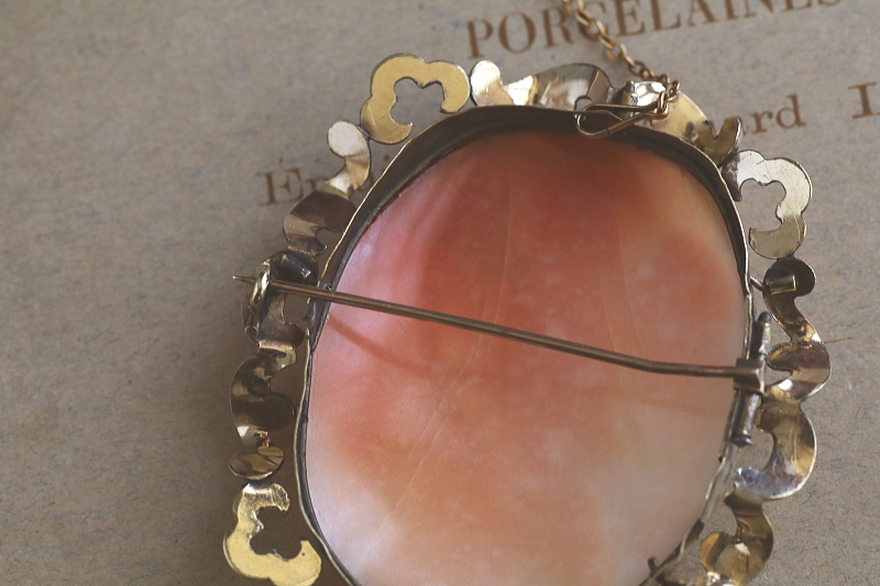 大天使のシェルカメオブローチ　ガブリエル　ヴィクトリアン　イギリス　アンティークストリュフ