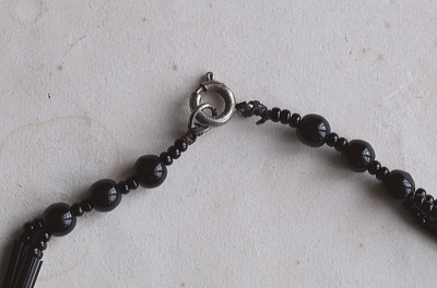 フレンチジェット　フリンジネックレス　イギリス　アンティークストリュフ