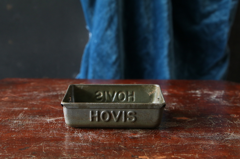 HOVIS　ヴィンテージローフティン　アンティークストリュフ