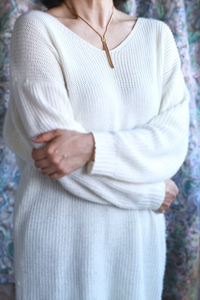 デイジーのゴールドカラーネックレス　イギリス　アンティークストリュフ