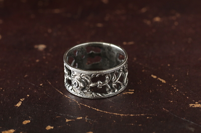 ヴィンテージシルバーミニナプキンリング　エタニティリング　バラ　ドイツ　アンティークストリュフ