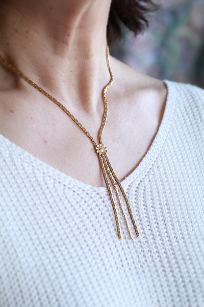 デイジーのゴールドカラーネックレス　イギリス　アンティークストリュフ