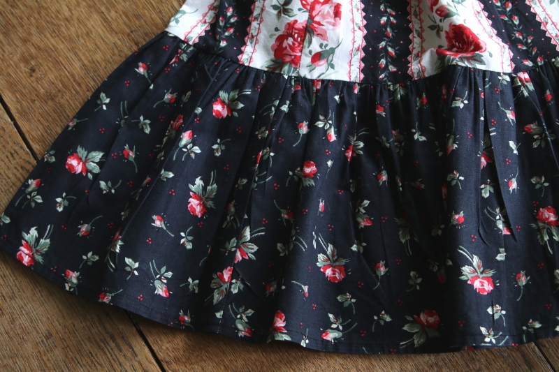 フランスのヴィンテージフレアスカート　フランス　アンティークストリュフ