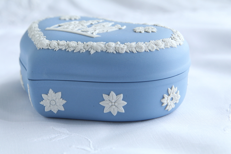 ヴィンテージジャスパーウェア　トリンケットボックス　WEDGWOOD　ウエッジウッド　アンティークストリュフ
