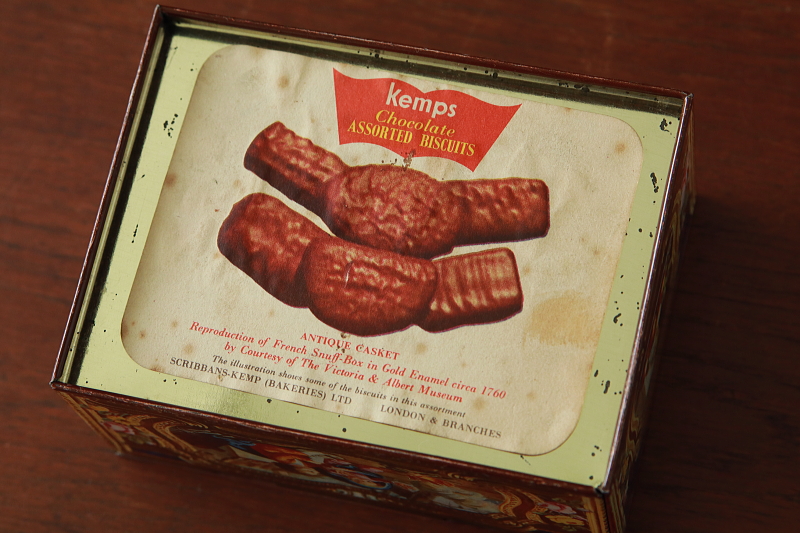 フレンチスナッフボックス型ビスケット缶　イギリス　アンティークストリュフ