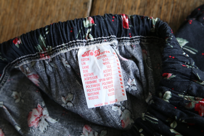 フランスのヴィンテージフレアスカート　フランス　アンティークストリュフ