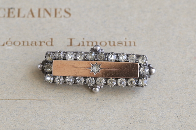 ゴールドアンドシルバー　ペーストブローチ　ヴィクトリアン　イギリス　アンティークストリュフ