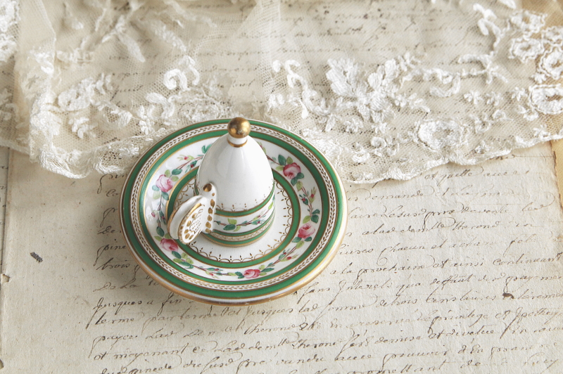 ハンドペイントキャンドルスナッファー　バラ　蝶々　イギリス　ヴィクトリアン アンティークストリュフ