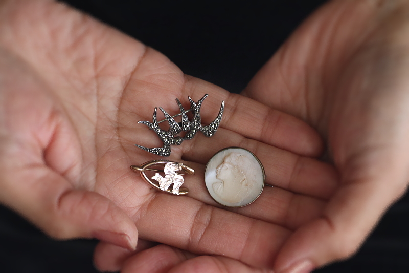 アンティークジュエリー　ヴィンテージアクセサリー　イギリス　フランス　ヨーロッパ　アンティークストリュフ