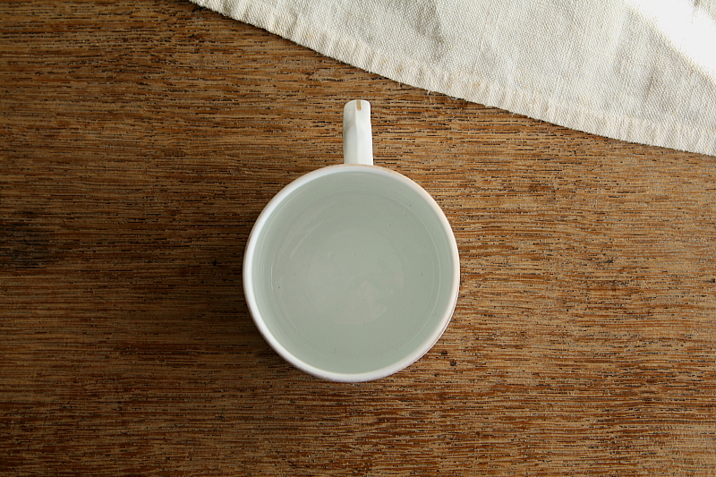 ヴィクトリアンボーンチャイナマグ　イギリス アンティークストリュフ