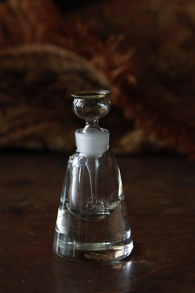スポイトのエゼリンボトル　イギリス　アンティークストリュフ