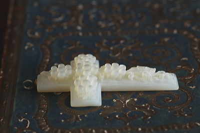 ベツレヘムパール　花十字ペンダント　パレスチナ　アンティークストリュフ