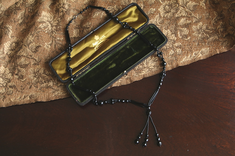 フレンチジェット　フリンジネックレス　イギリス　アンティークストリュフ