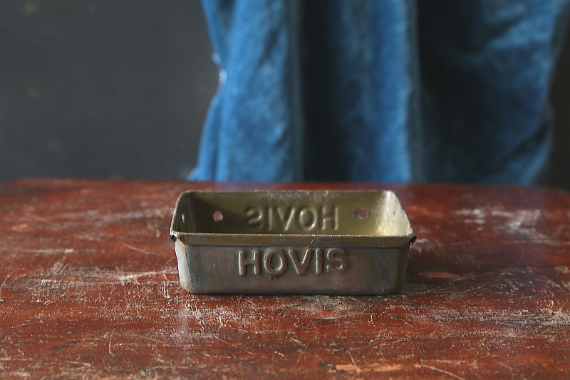 HOVIS　ヴィンテージローフティン　アンティークストリュフ