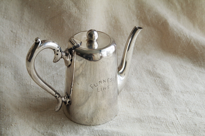 Walker and hall　ホテルウェア　furness line コーヒーポット　アンティークストリュフ