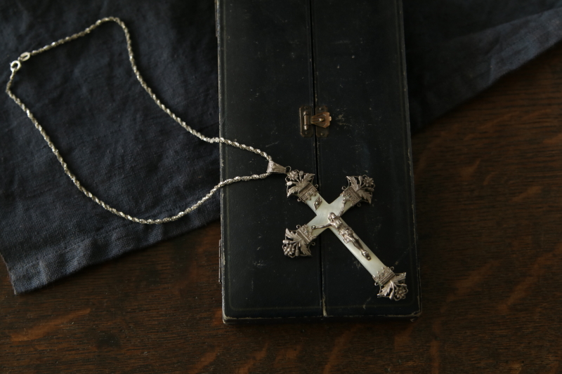 プルミコミュニオン　マザーオブパール　シルバークロス　フランス　アンティークストリュフ