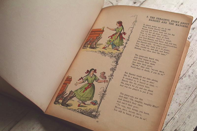 THE ENGLISH STRUWWELPETER ドイツ　イギリス　もじゃもじゃペーター　アンティークストリュフ
