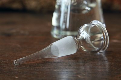 スポイトのエゼリンボトル　イギリス　アンティークストリュフ