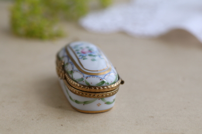 小さなリモージュボックス　Dubarry Limoges アンティークストリュフ