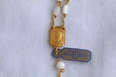 マザーオブパールのロザリオ　デッドストック　ゴールドプレート　フランス　アンティークストリュフ