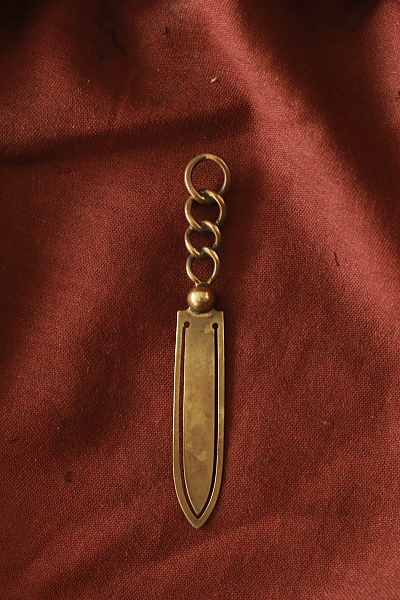 ブラスブックマーク　ペーパーナイフ　イギリス　アンティークストリュフ