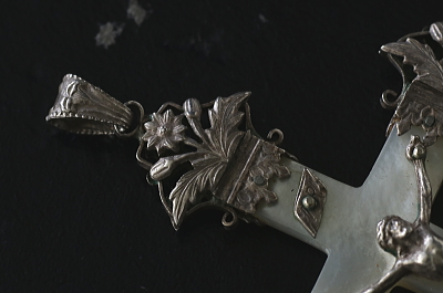 プルミコミュニオン　マザーオブパール　シルバークロス　フランス　アンティークストリュフ