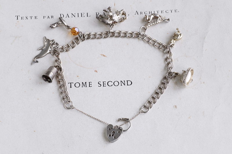 シルバーチャーム　チェーンブレスレット　イルカ　イギリス　アンティークストリュフ