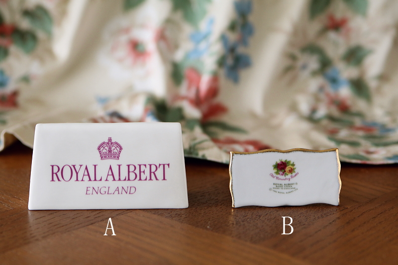 ROYAL ALBERTのショップディスプレーサイン　イギリス　アンティークストリュフ