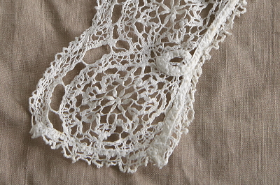 ハンドメイドボビンレースカラー　イギリス　アンティークストリュフ