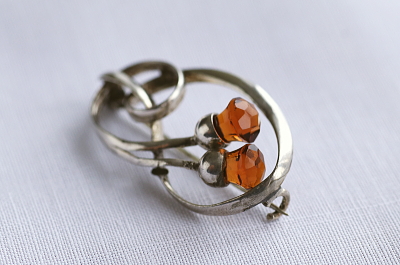 アザミのシルバーブローチ　スコットランド　アンティークストリュフ