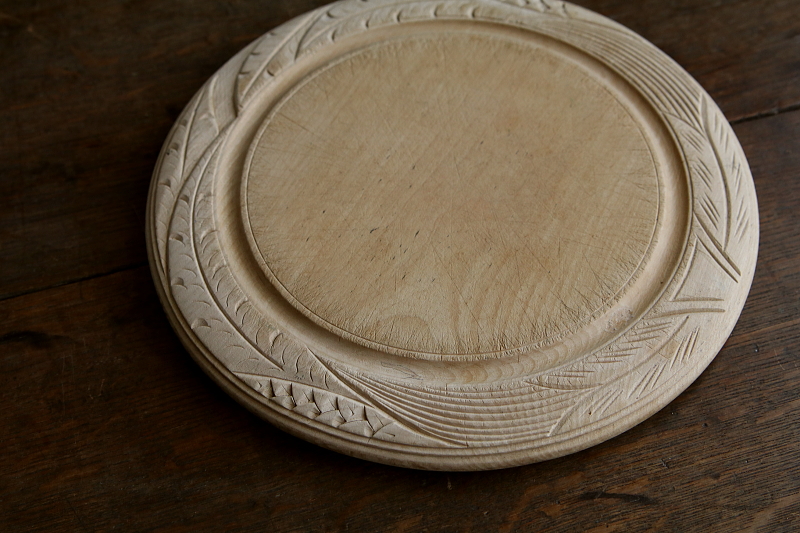 小麦の彫刻のブレッドボード　イギリス　アンティークストリュフ