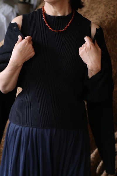 アンバービーズネックレス　ヴィンテージ　ヨーロッパ　アンティークストリュフ 20260325