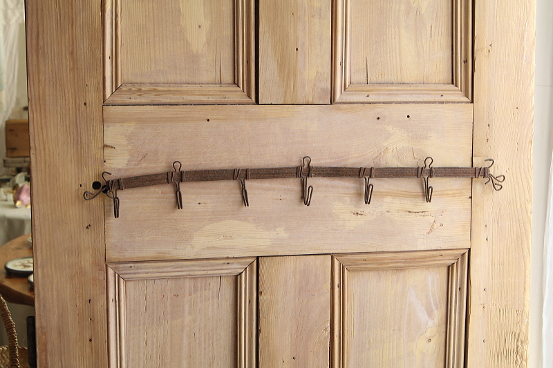 アイアンワイヤー6連フック　フランス アンティークストリュフ