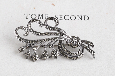 マーカサイトシルバーブローチ　スズラン　ヨーロッパ　アンティークストリュフ