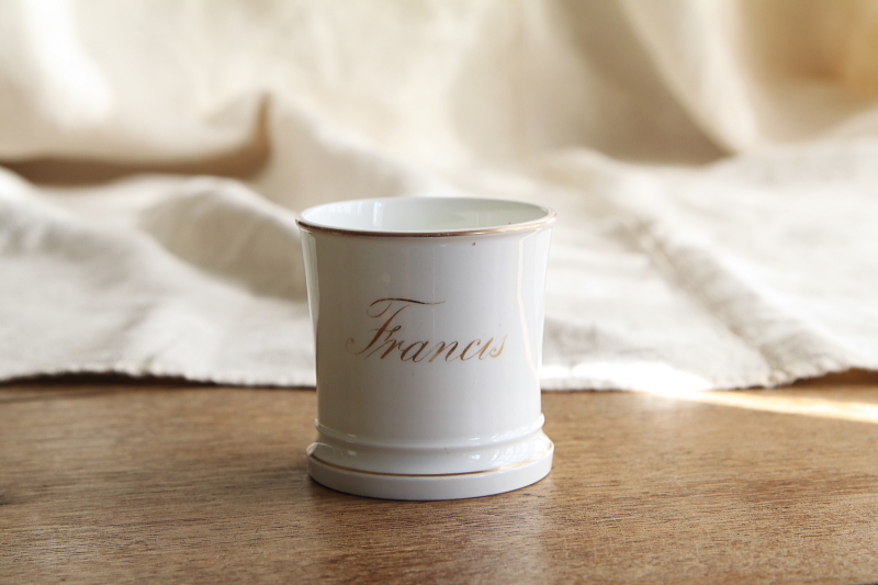 ヴィクトリアンボーンチャイナマグ　イギリス アンティークストリュフ