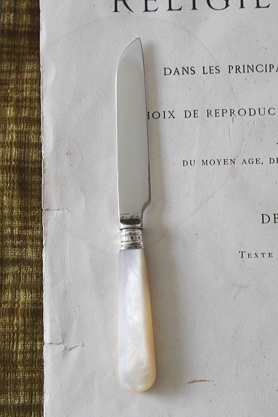 マザーオブパールハンドルデザートナイフ　james dixon and sons イギリス　アンティークストリュフ