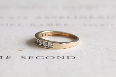 メレダイヤハーフエタニティリング　イギリス　アンティークストリュフ