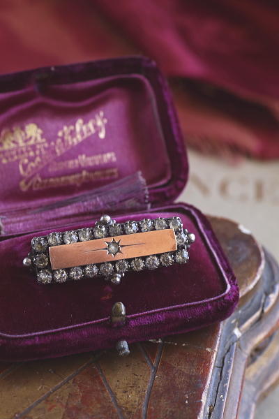 ゴールドアンドシルバー　ペーストブローチ　ヴィクトリアン　イギリス　アンティークストリュフ 20251010