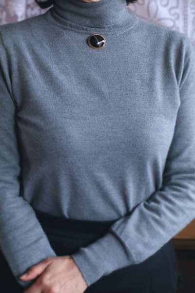 オーバルアゲートブローチ　スコットランド アンティークストリュフ