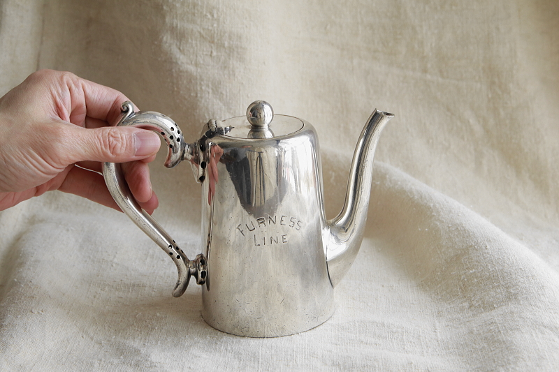Walker and hall　ホテルウェア　furness line コーヒーポット　アンティークストリュフ