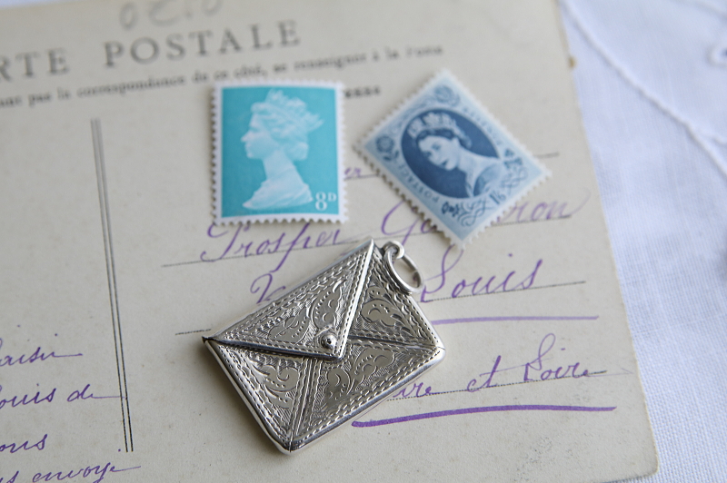 エドワーディアン　シルバースタンプケース　イギリス　アンティークストリュフ