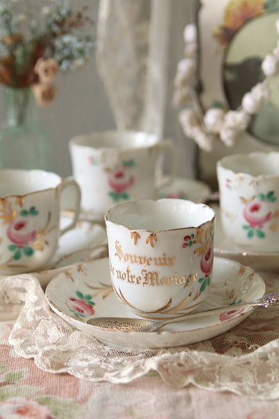 ウエディングスーベニール　コーヒーカップソーサー　vieux paris　アンティークストリュフ 2026020305