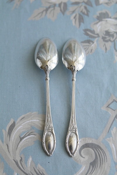 フレンチシルバースモールティースプーン　olier and caron フランス　アンティークストリュフ