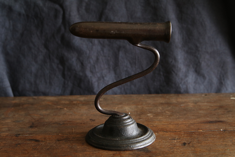 ヴィクトリアンタリーアイロン　ゴッファリングアイロン　イギリス　 アンティークストリュフ